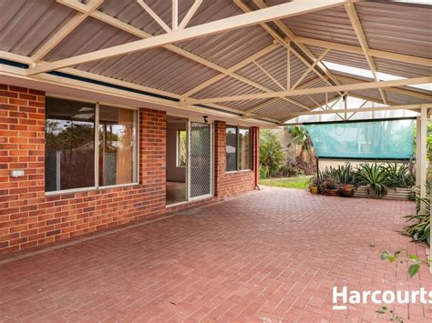 11 spyglass rise halls head|eXp Australia .